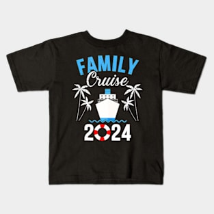 Family Vacation 2024 Making Memories Together Family Cruise Kids T-Shirt